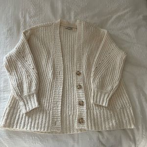 American eagle knit sweater